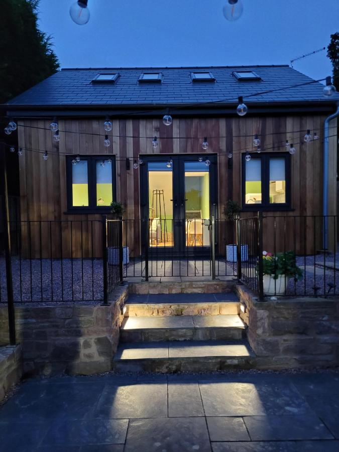 Forest Cedar Lodge, Forest Of Dean Cinderford Buitenkant foto